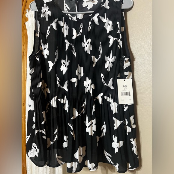 SUNG BLOUSE - Picture 3 of 3